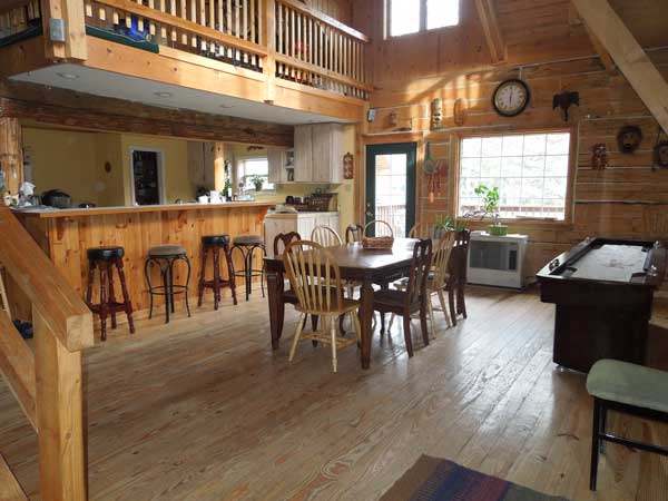 Dining area nd Full Kitchen